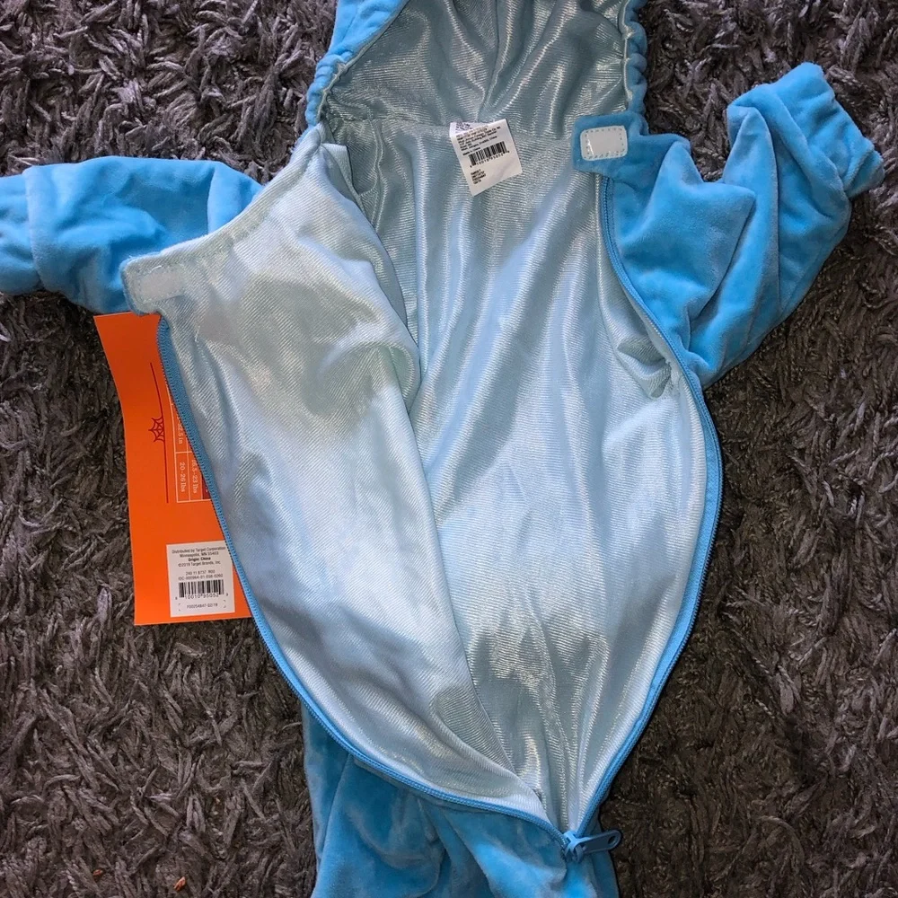 Hyde & EEK! infant includes eek